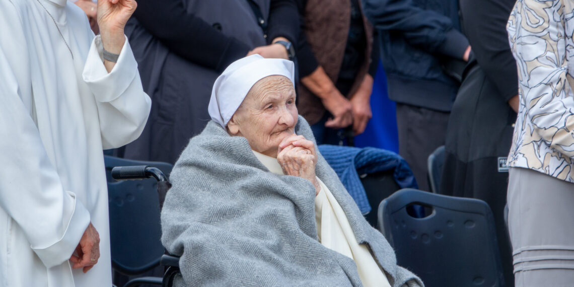 Atsisveikinimas su ses. Jone Monika Gavėnaite SJE