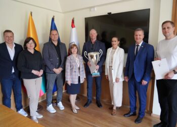 Panevėžio miesto merė padėkojo moterų krepšinio komandai už čempionišką sezoną