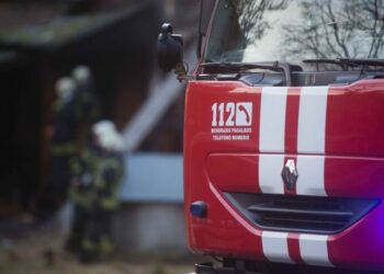 Per tris paras – 49 gaisrai, 127 gelbėjimo darbai ir viena tragedija