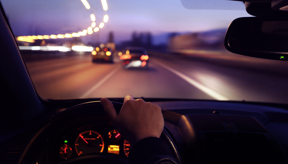 „Via Lietuva“: sezoniniai pasikeitimai keliuose – mažėja greitis automagistralėse ir greitkeliuose, prasideda žieminių padangų sezonas