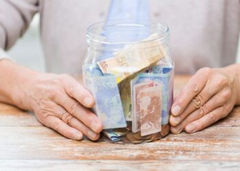 Nusprendusiems nebekaupti pensijai: štai ką būtina žinoti