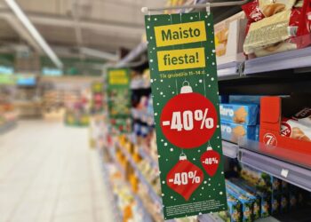 Norintys pigiau apsipirkti prieš Kalėdas skuba į „Iki“ – šluoja prekes su 40 proc. nuolaida „Maisto fiestoje“