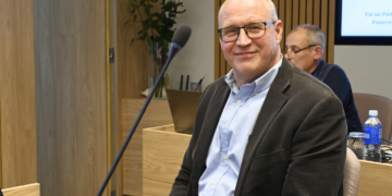 Panevėžio rajono taryboje prisiekė naujas narys – inžinierius ir choristas Darius Aleliūnas