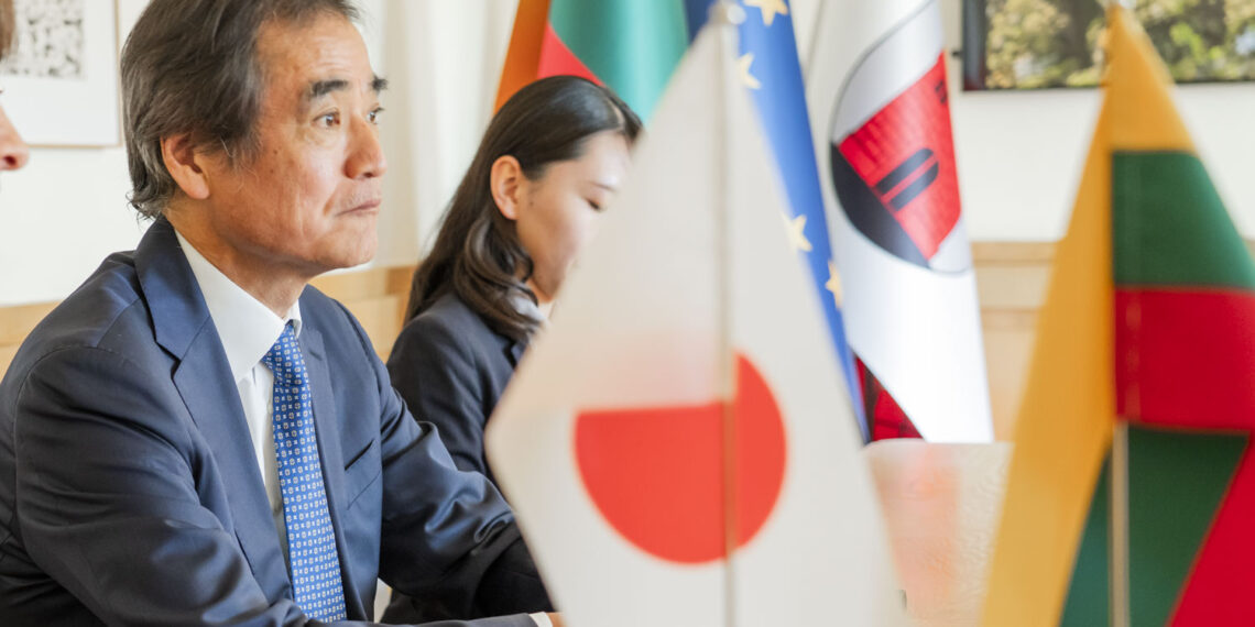 Panevėžyje lankėsi Japonijos ambasadorius J. E. p. Shinsuke Shimizu