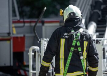 Savaitgalio gaisrai: išgelbėtas žmogus, gesintos pirtys ir kiti statiniai